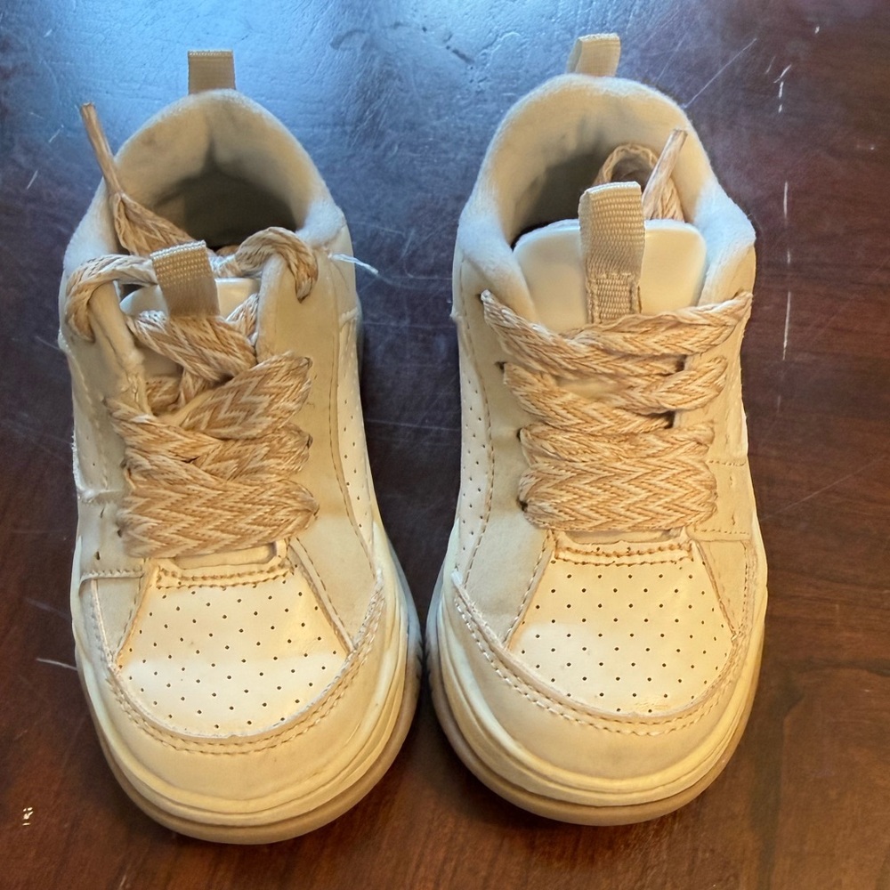 OshKosh B'gosh Beige Lace-Up Kids Sneakers